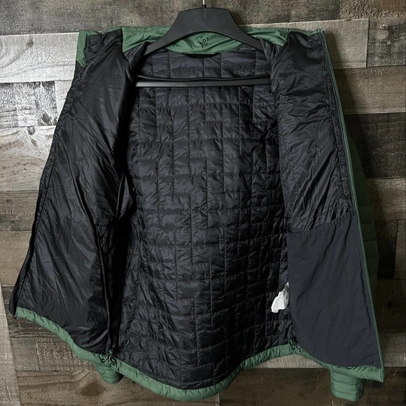 SOLD Lululemon Mens Puffer Jacket Medium - Picture 3 of 3